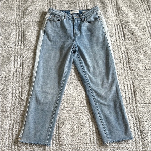 PacSun Denim - Pacsun Light Wash Mom Jeans
